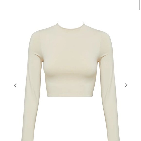 Myra Swim Zion Top | Rash guard | Long Sleeve Women’s Crop Top - Picture 5 of 7